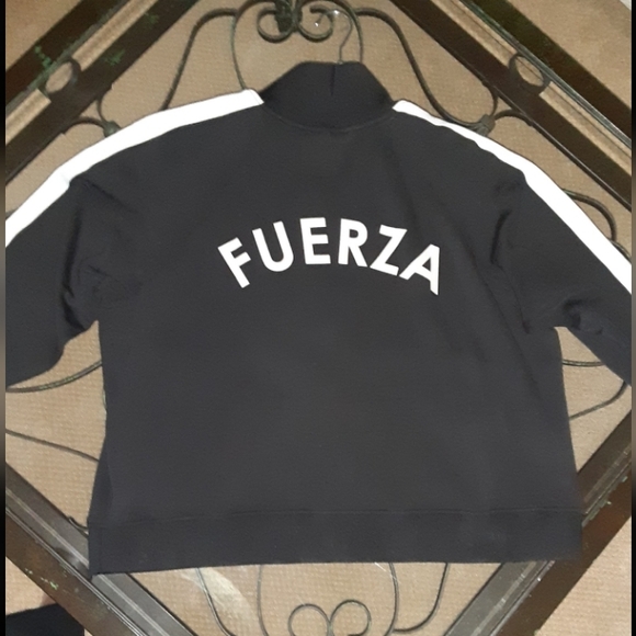 Jacket Plus 2X FUERZA Spanish QVC Peace Love World - Picture 2 of 2